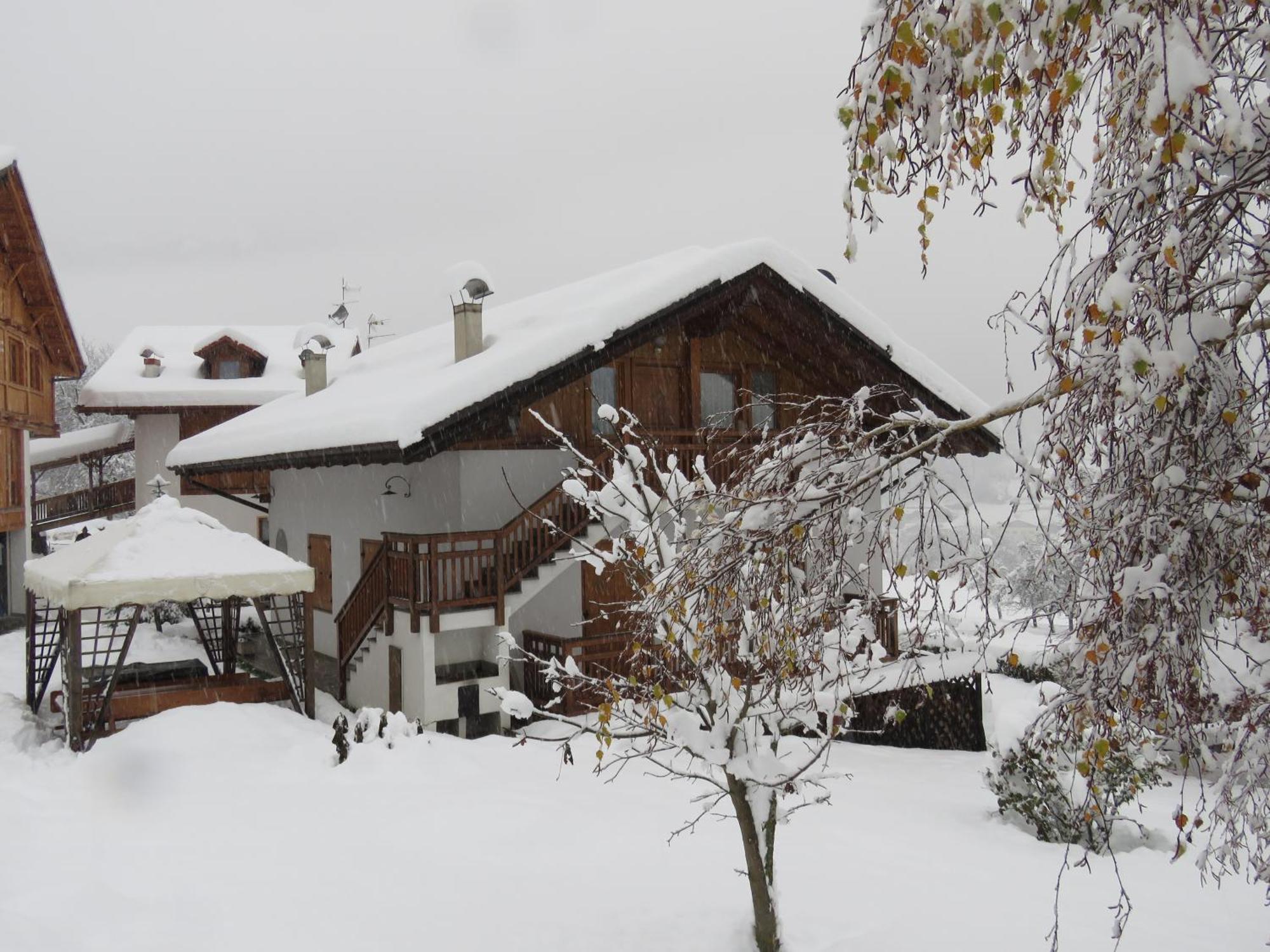 Villetta Val Di Sole Commezzadura Ngoại thất bức ảnh